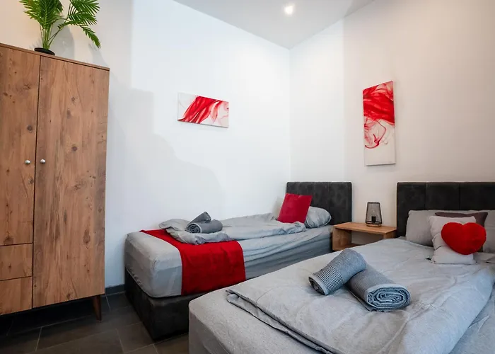 Lejlighed Serviceroom24 - 3 In Hoch Wlan - Smart-tv - 24-7 Check-in Und Kueche